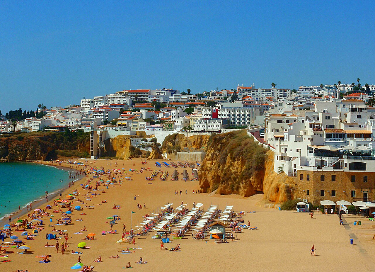 Echt locatiebeeld van Albufeira